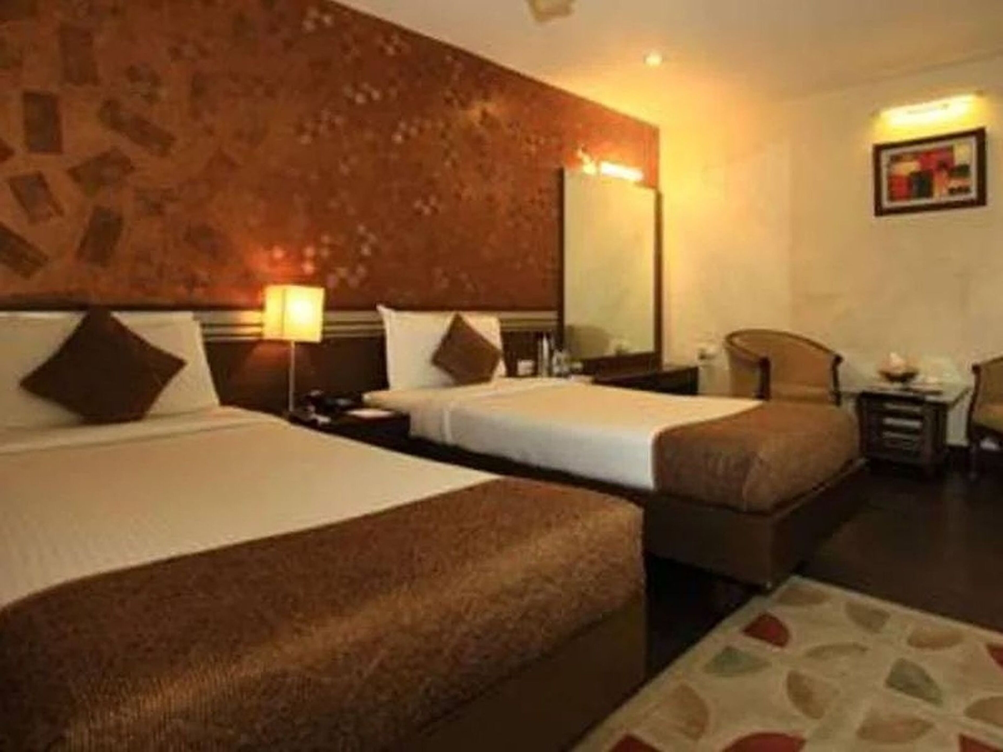 super deluxe | 1 bedroom, minibar, in-room safe, desk