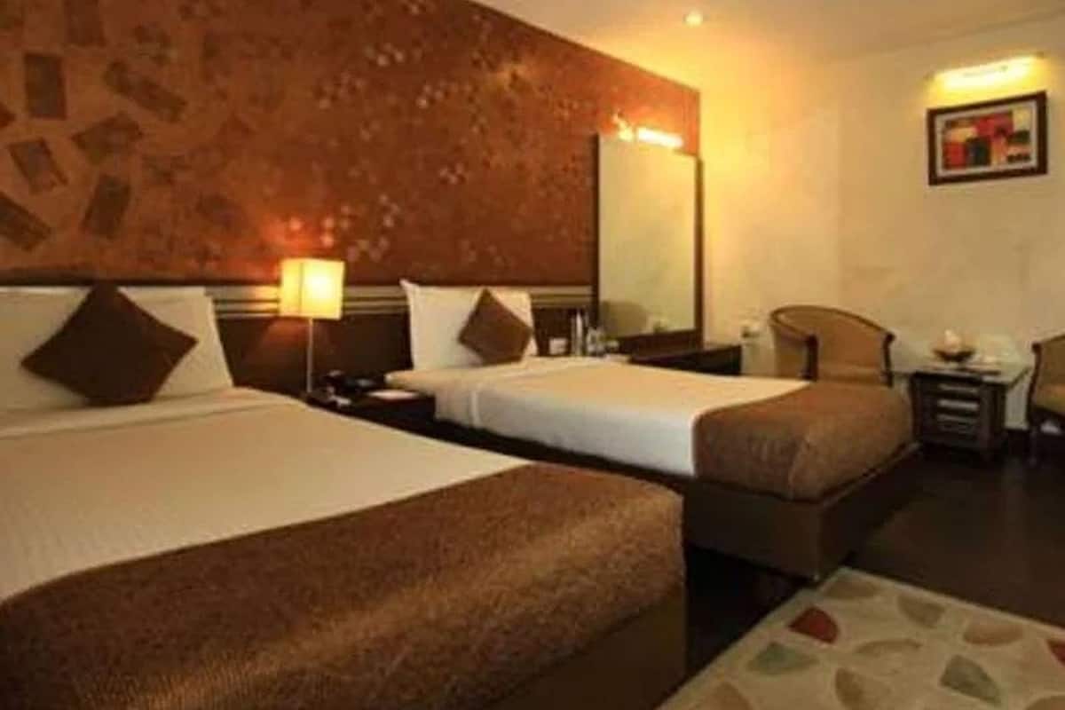 super deluxe | 1 bedroom, minibar, in-room safe, desk