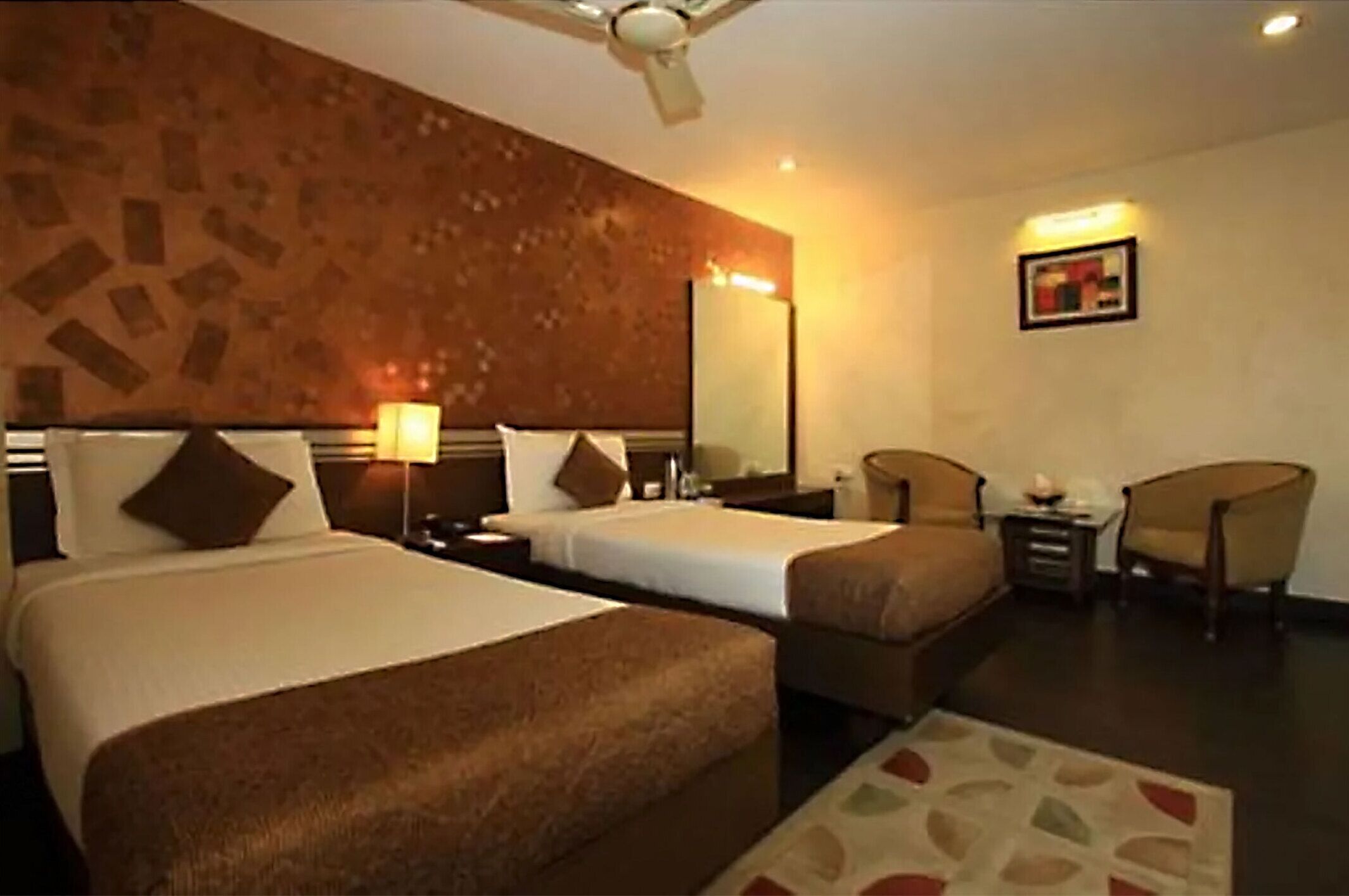 super deluxe | 1 bedroom, minibar, in-room safe, desk