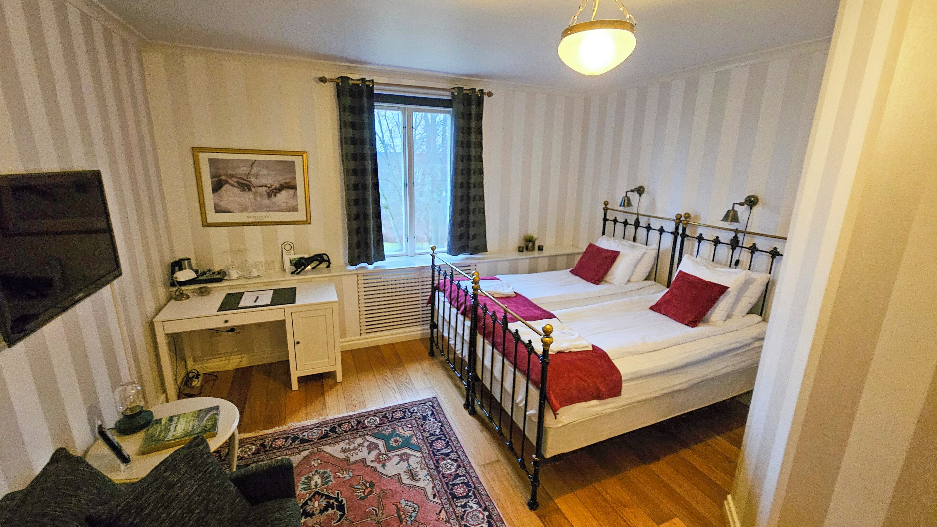 Habitació doble prèmium | Escriptori, wifi gratuïta i habitacions accessibles amb cadira de rodes 