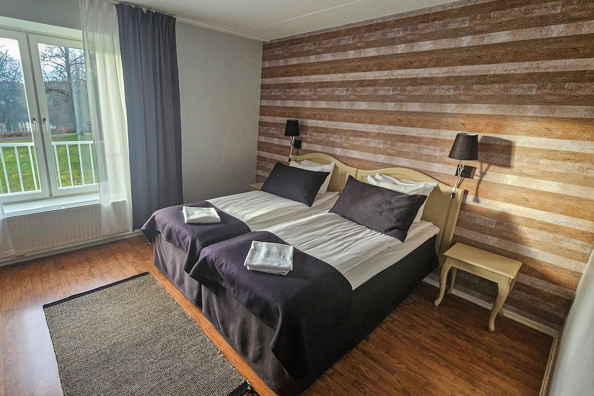 Habitación doble superior | Escritorio, wifi gratis, accesible en silla de ruedas