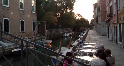 B&B Biennale Venezia