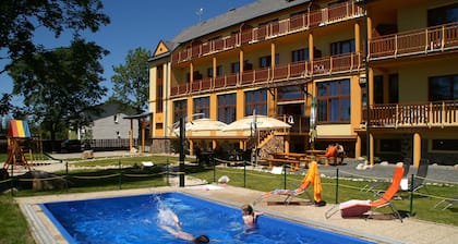 Hotel Avalanche