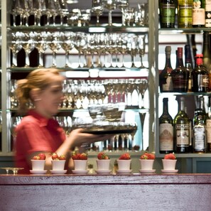 Bar (on property) - De Laurier (Knokke-Heist)