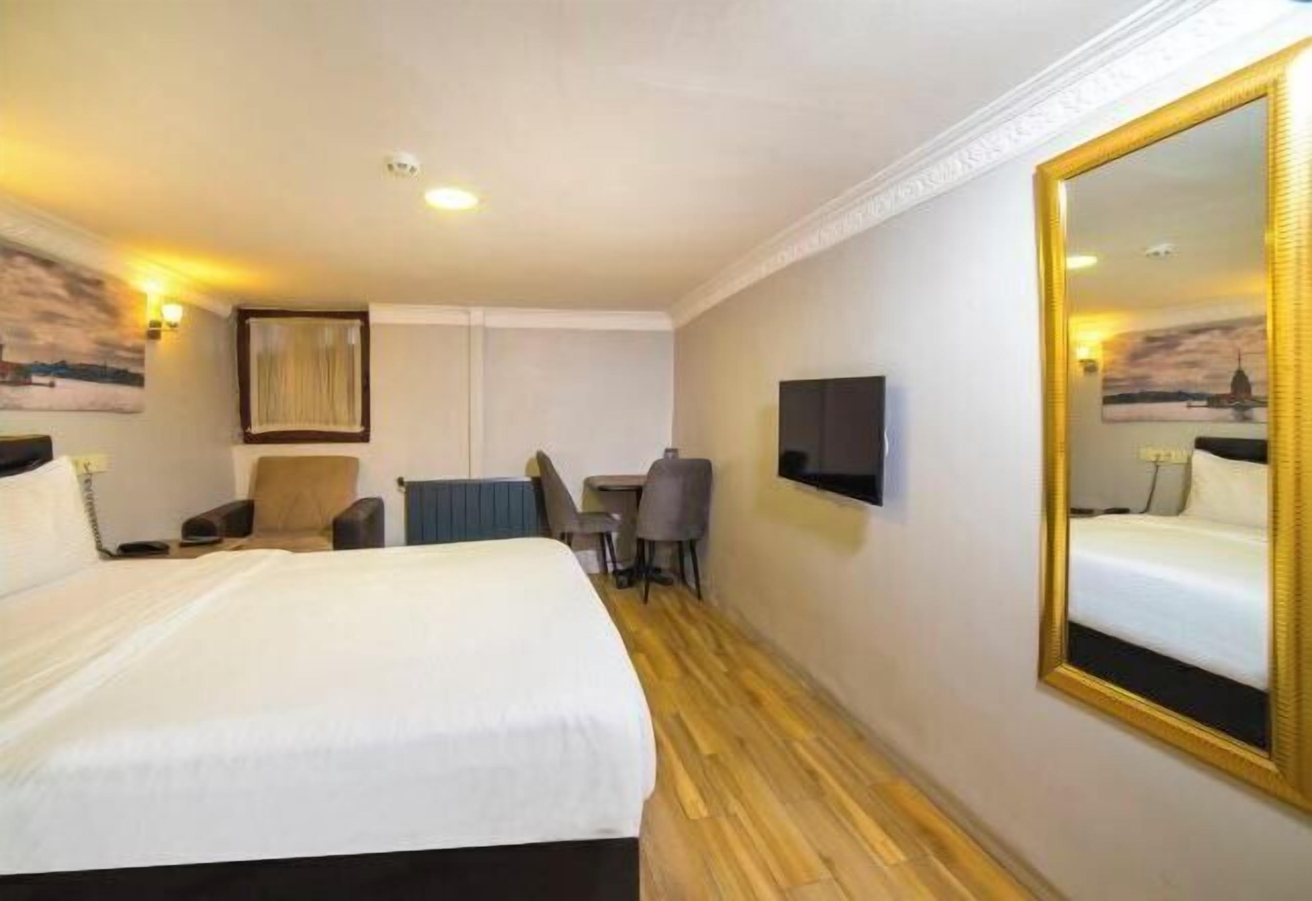 Ropa de cama de alta calidad, edredón, camas Select Comfort y minibar 