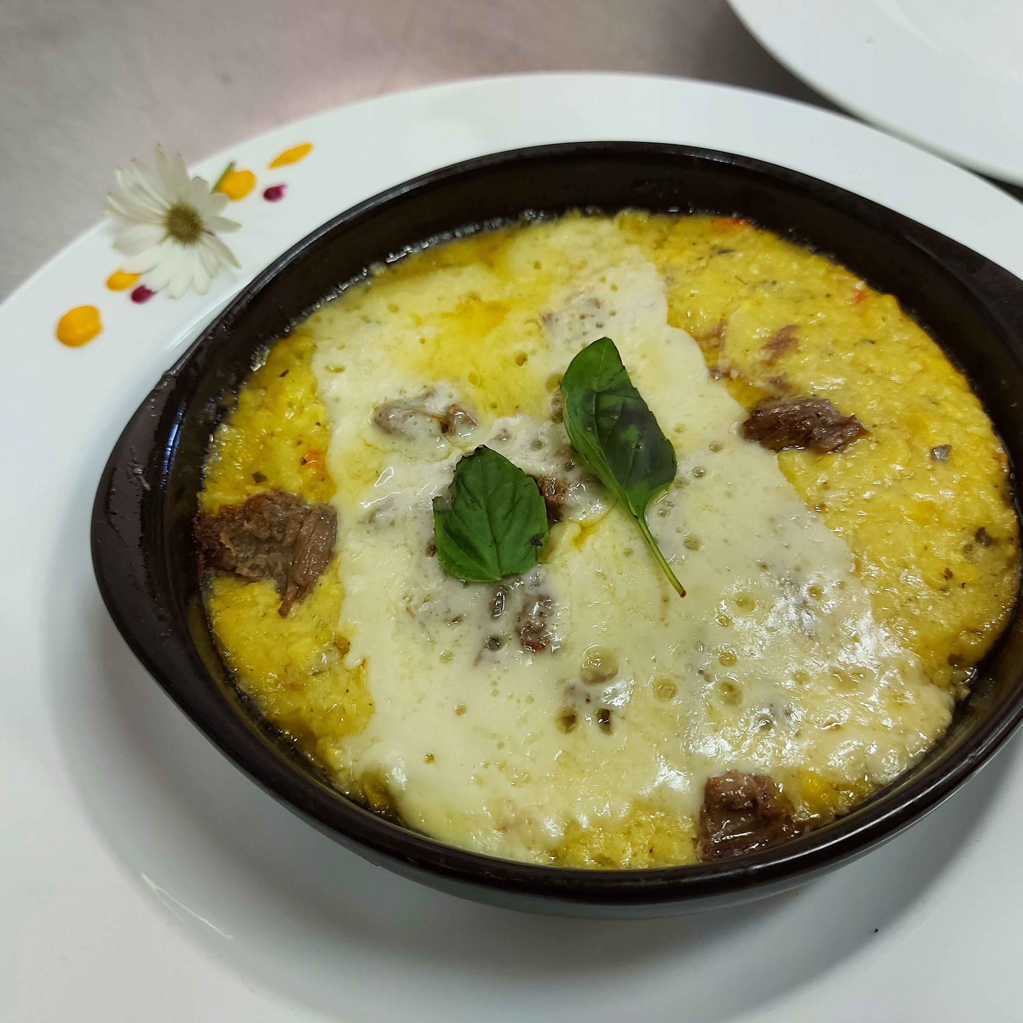 breakfast, lunch, dinner served; southern cuisine, beach views