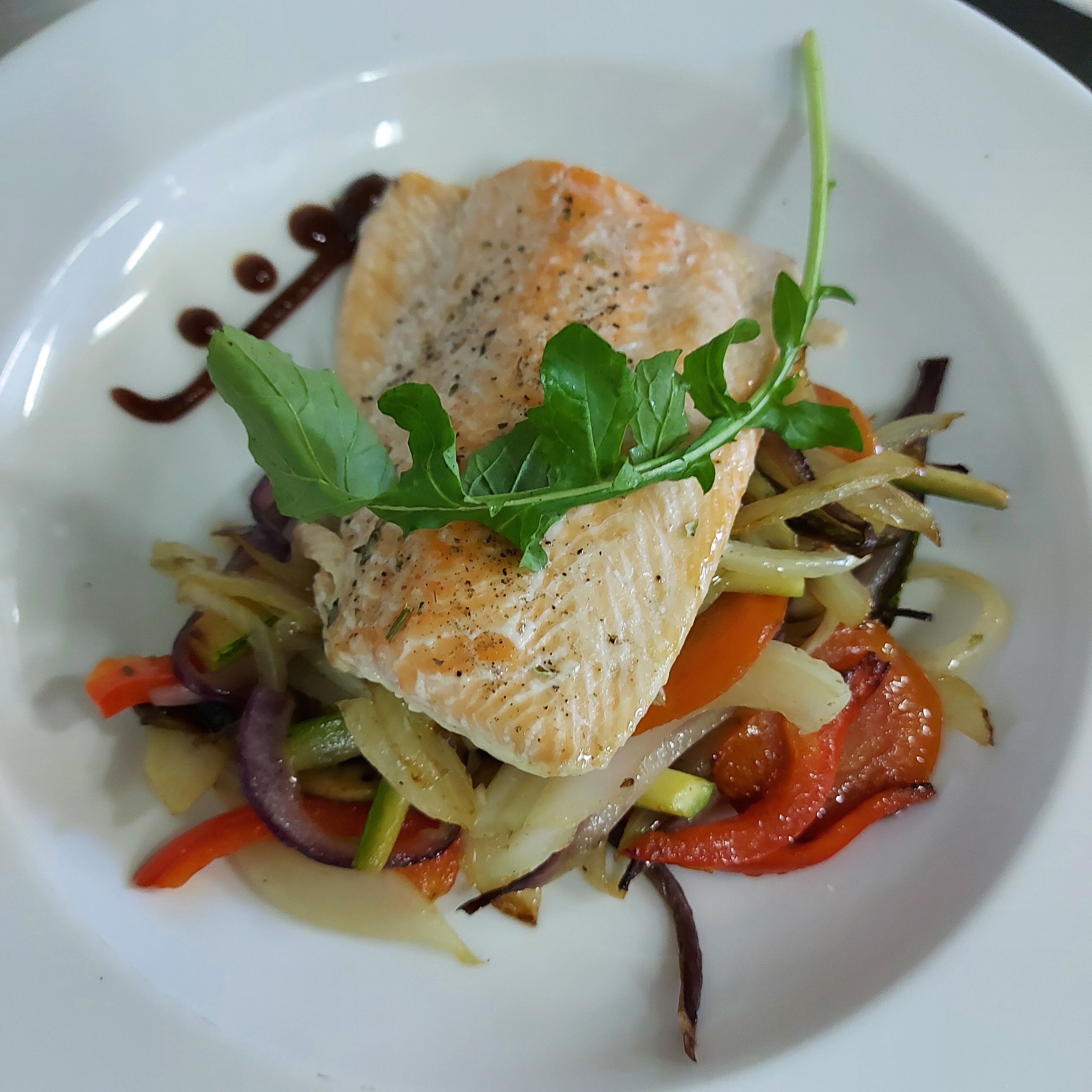 breakfast, lunch, dinner served; southern cuisine, beach views