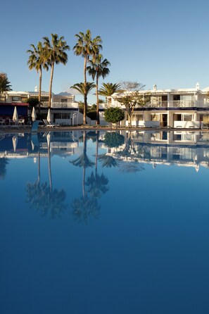 Outdoor pool - Barcarola Club (Tías)