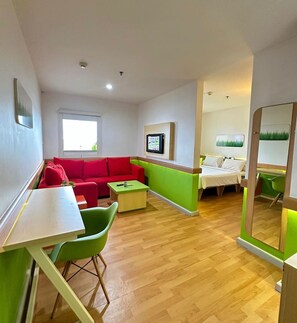 Literie de qualité supérieure, bureau, chambres insonorisées