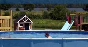 Außenpool (je nach Saison geöffnet)