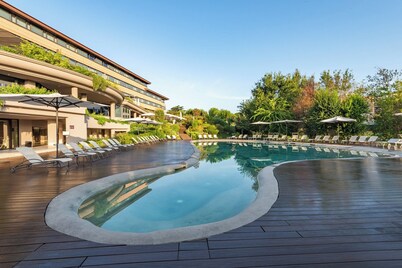 A.Roma Lifestyle Hotel