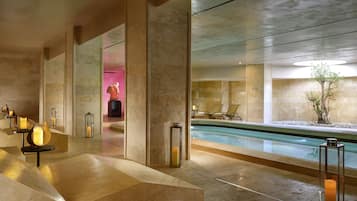 Deluxe-Doppelzimmer (Spa Access) | Innenpool