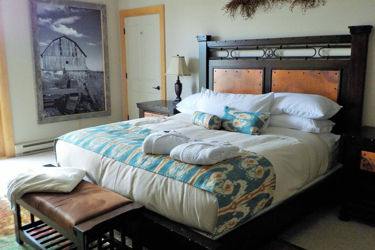 1 habitación, ropa de cama de alta calidad y decoración personalizada