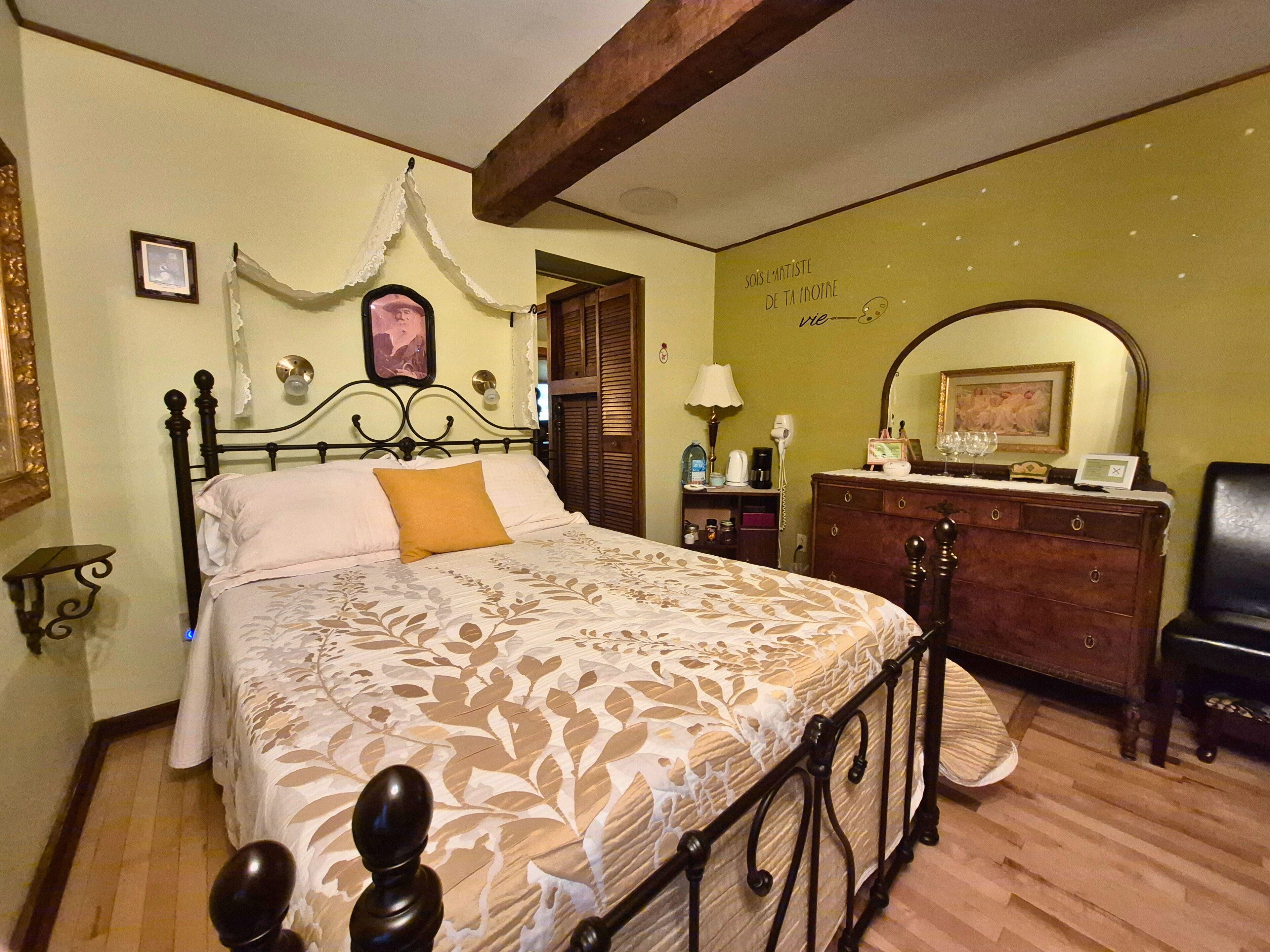 Deluxe Double Room, 1 Double Bed, Private Bathroom, Garden View (La Poésie) | Premium bedding, Select Comfort beds, individually decorated