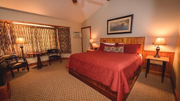 Deluxe Room, 1 King Bed, Mountain View | Desk, soundproofing, iron/ironing board, free cots/infant beds