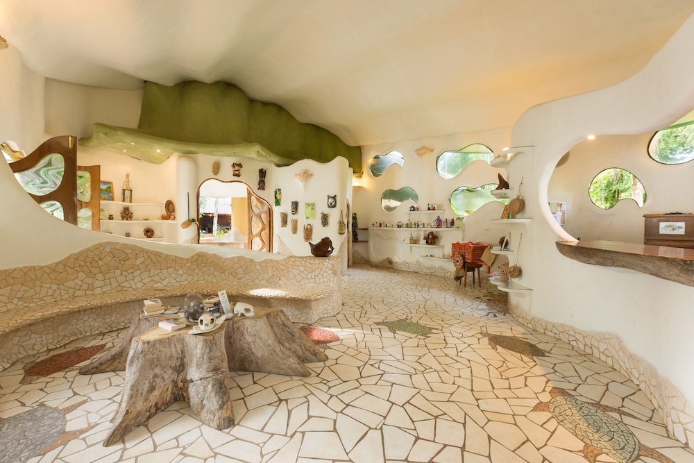 Laguna Lodge by null