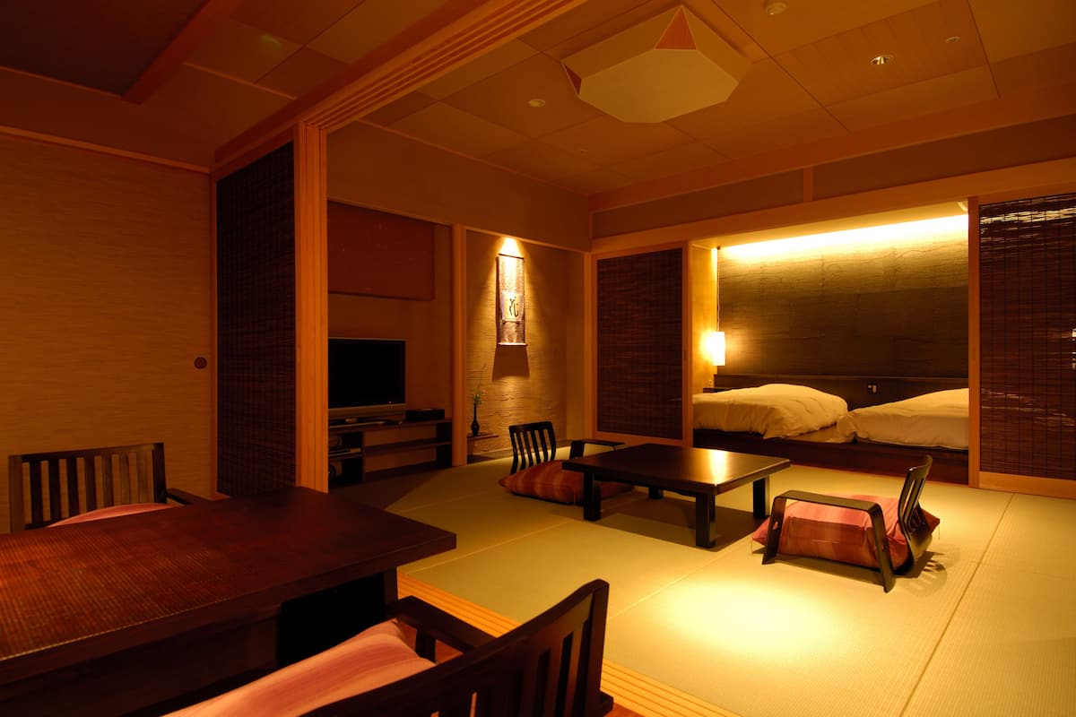 1 bedroom, in-room safe, free WiFi, bed sheets