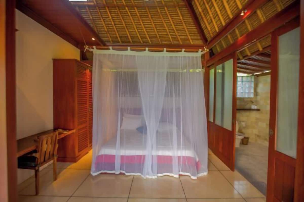 1 bedroom, premium bedding, in-room safe, individually decorated