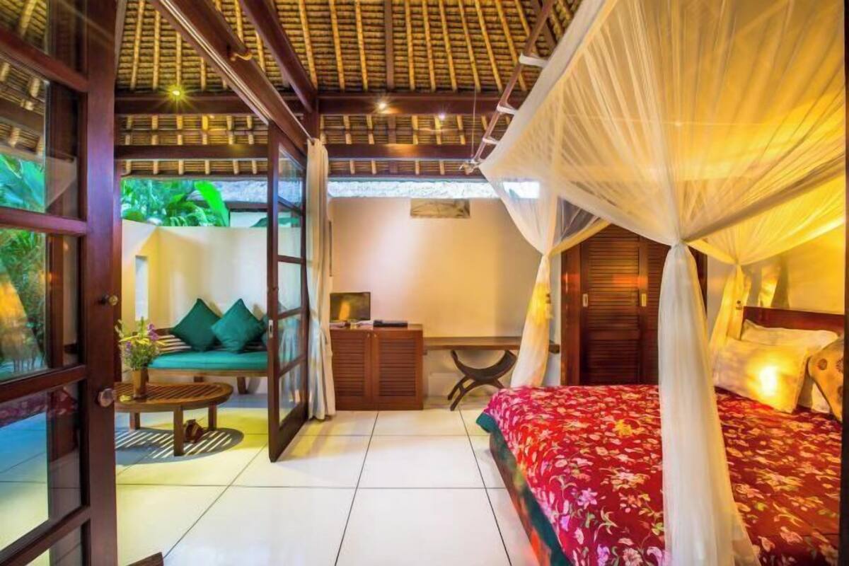 1 bedroom, premium bedding, in-room safe, individually decorated