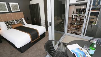 1 Bedroom Executive | Premium bedding, in-room safe, desk, blackout curtains