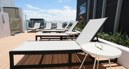 Alex Perry Hotel & Apartments