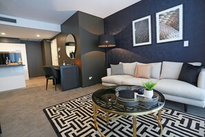 1 Bedroom Apartment | Premium bedding, in-room safe, desk, blackout drapes - Alex Perry Hotel & Apartments (Fortitude Valley)