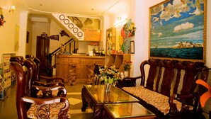 Reception - Ha Thu Hotel (Nha Trang)