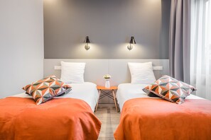 Standard Double or Twin Room | Desk, soundproofing, cribs/infant beds, free WiFi