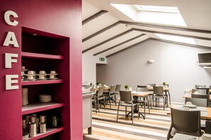 Cafe - Mandarina Hotel Luxembourg Strassen (Strassen)