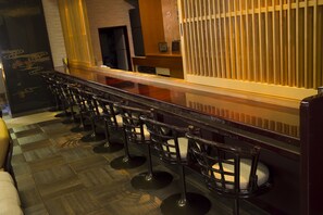 酒吧（店内）