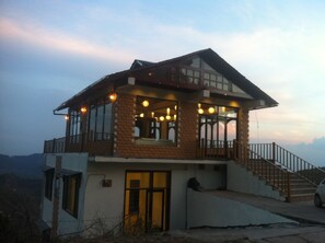 Front of property - Atithis Resort (Dalhousie)