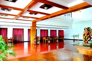 บริเวณนั่งเล่นที่ล็อบบี้