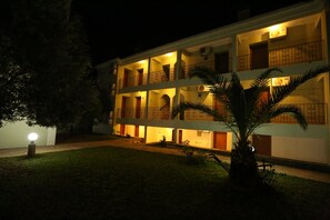 Exterior - The Tower Hotel (Fethiye)
