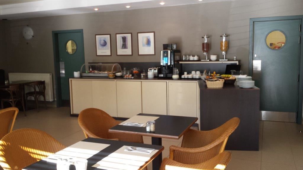 daily buffet breakfast (eur 12.00 per person)