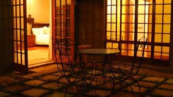 Luxury Suite, 1 Queen Bed | Terrace/patio
