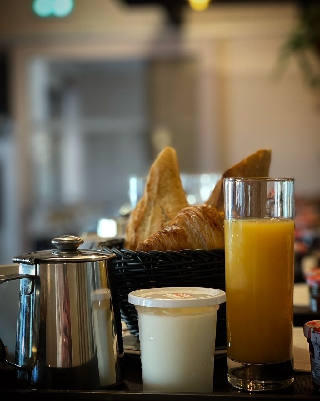 daily buffet breakfast (eur 12 per person)