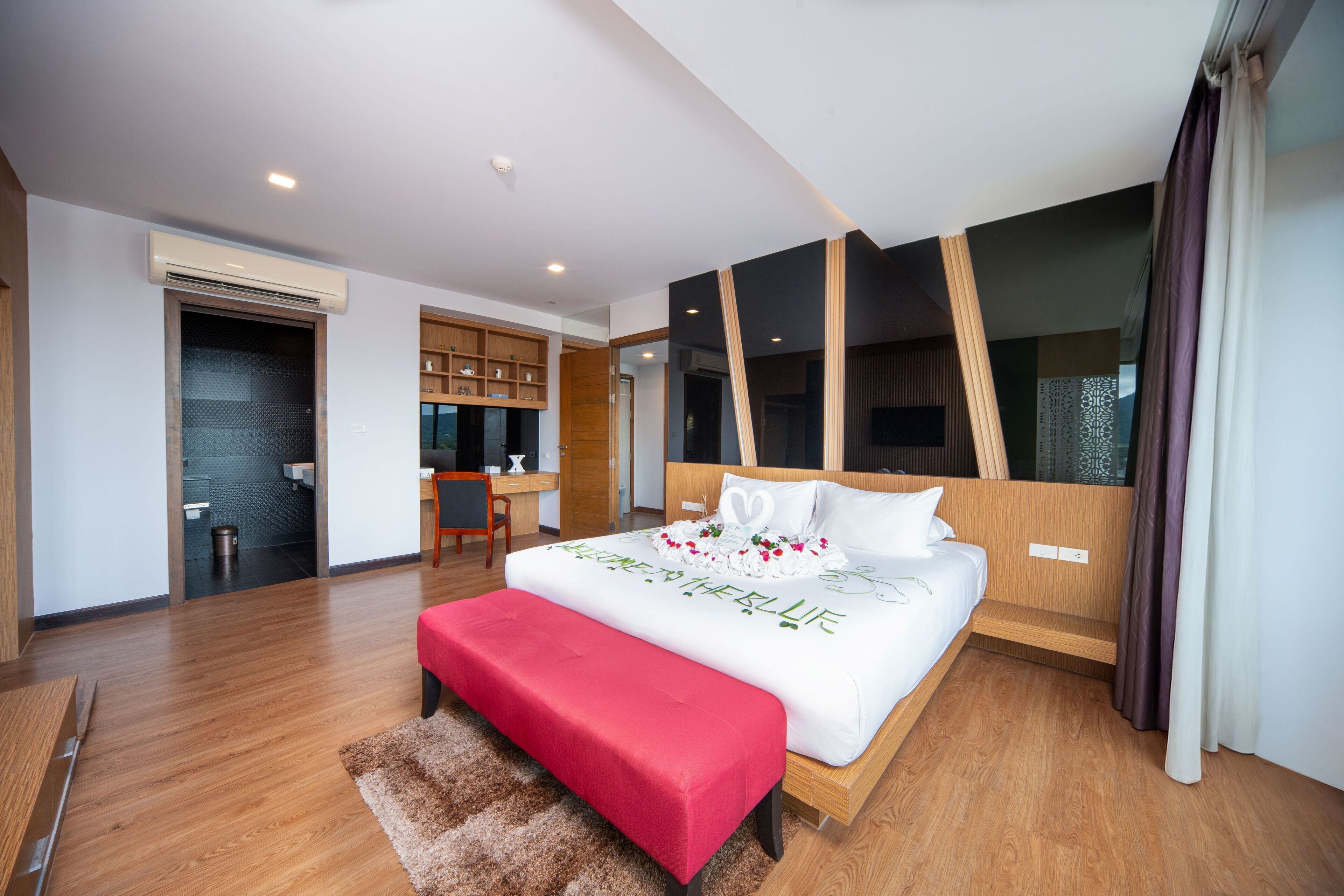 Panorama Studio Room