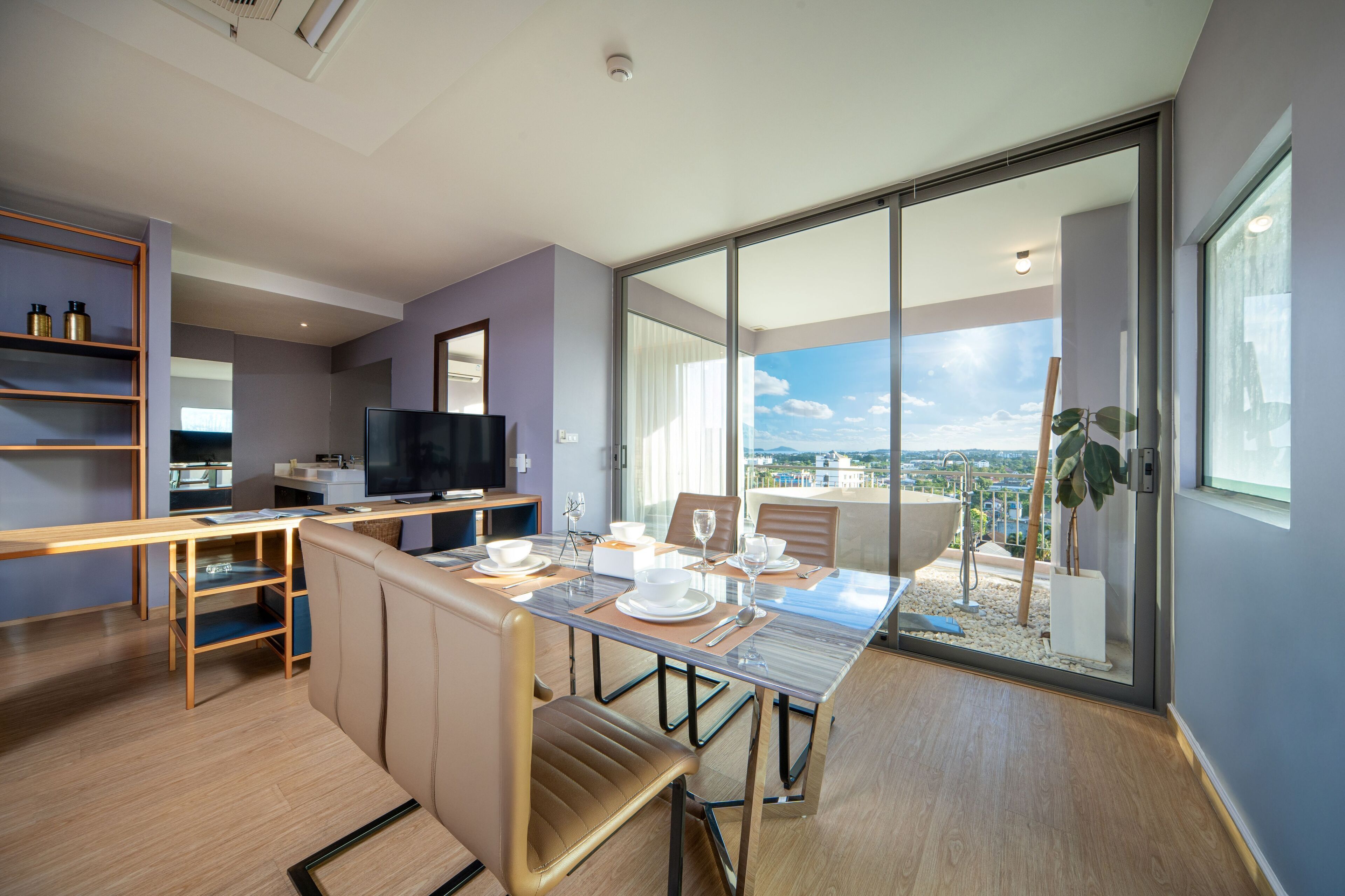 Photo - The Blue Hotel