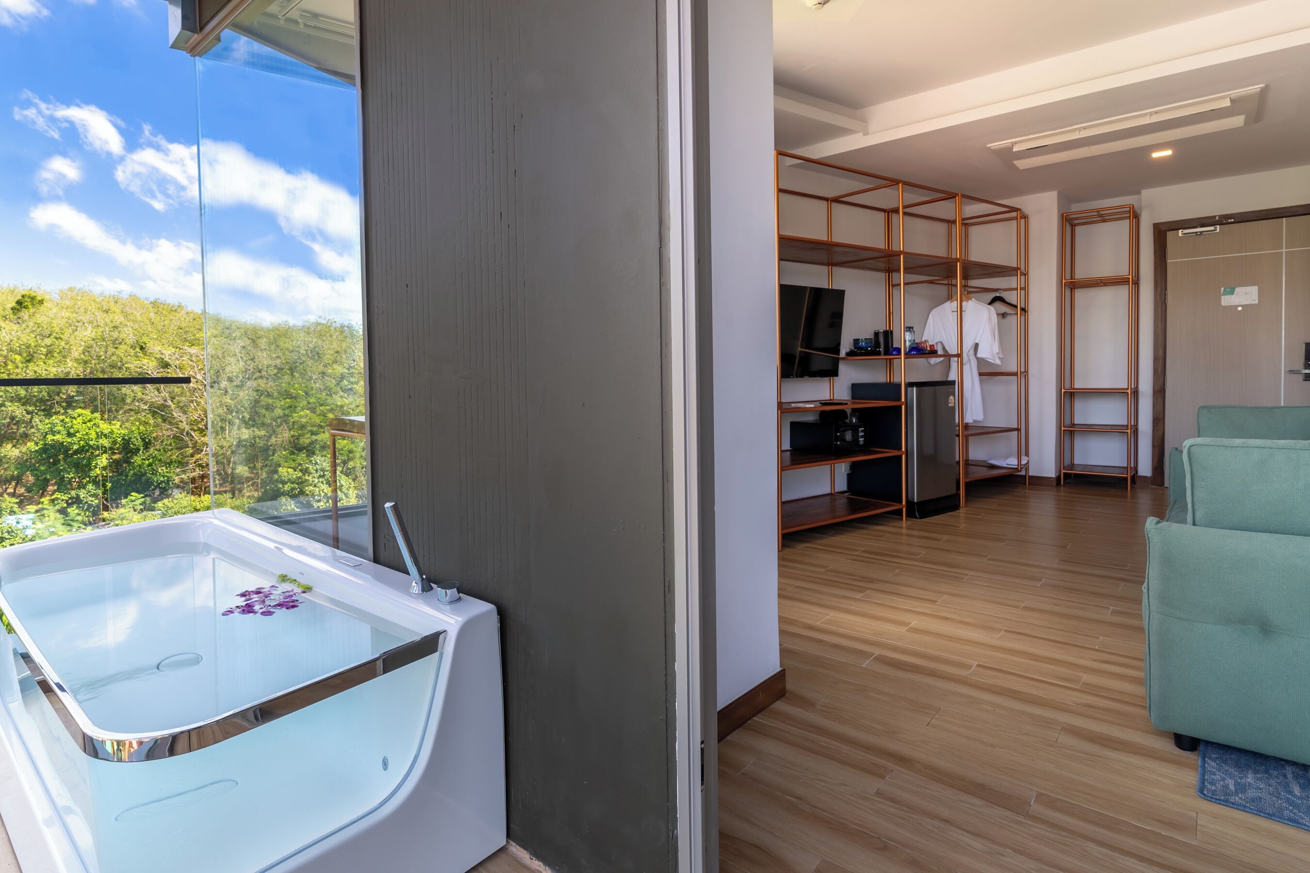 Photo - The Blue Hotel