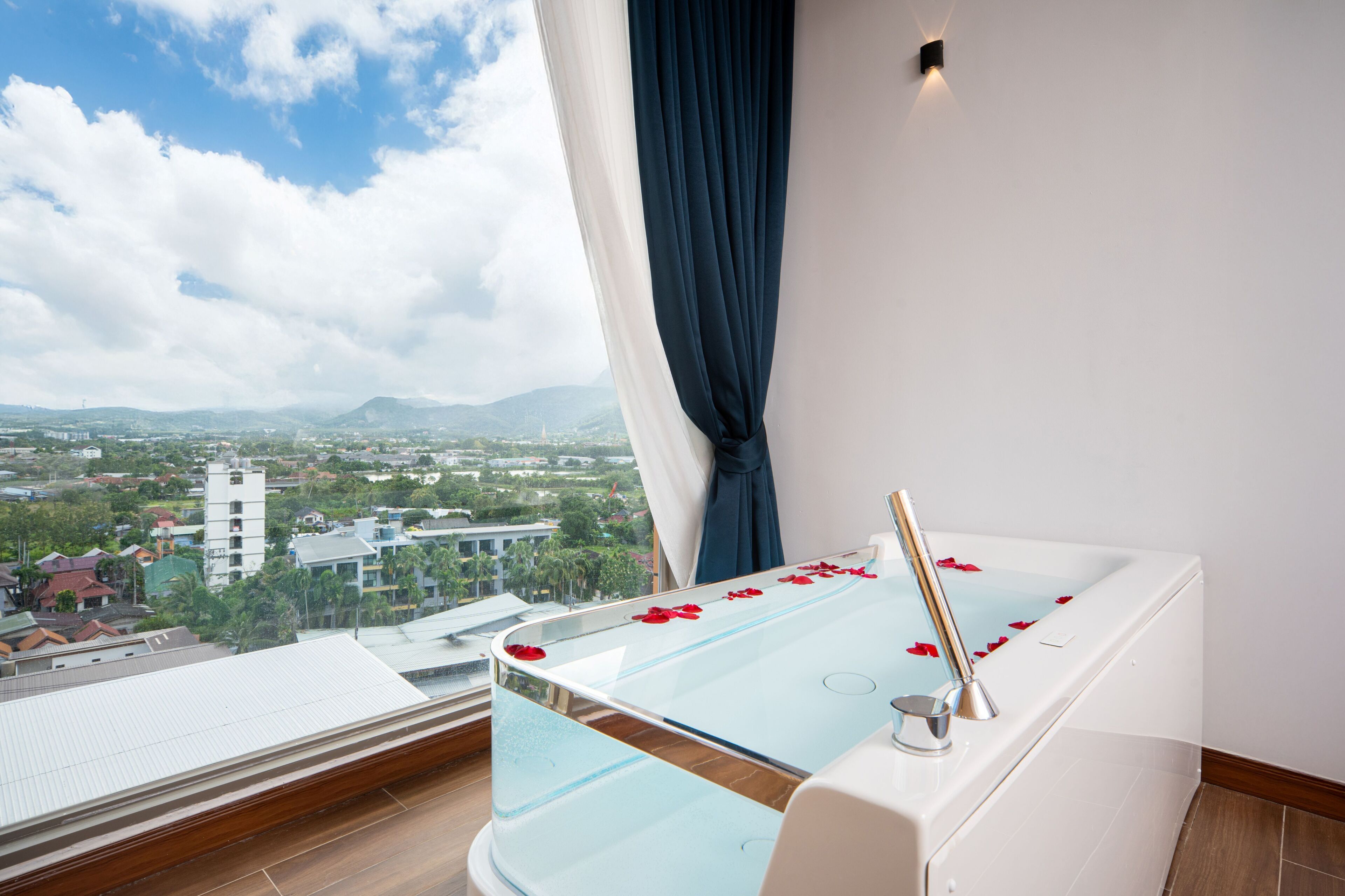 Photo - The Blue Hotel