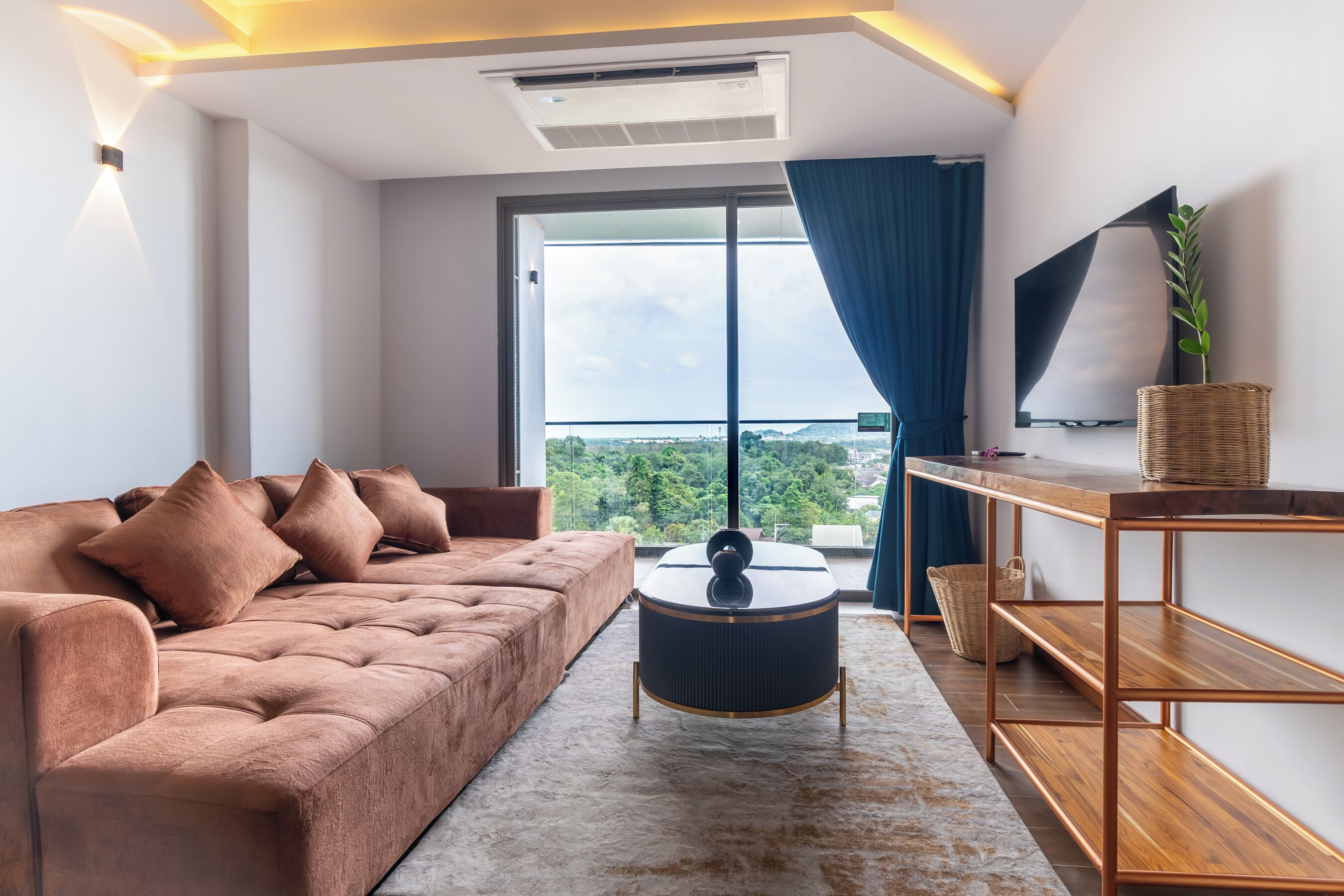 premium family suite | 1 bedroom, in-room safe, desk, free wifi