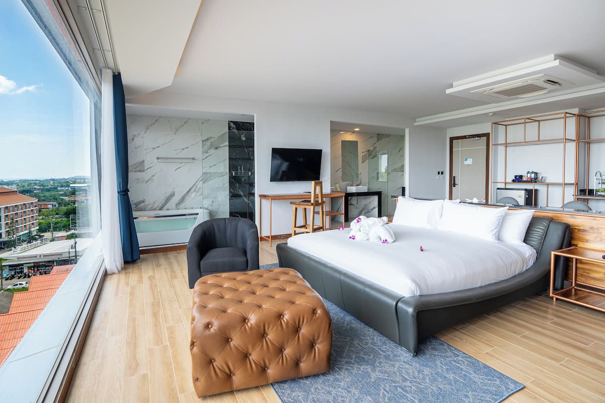 Executive Suite | Két bảo mật tại phòng, bàn, truy cập Internet không dây miễn phí