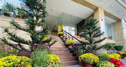 Sunny Beach Hotel & Apartment