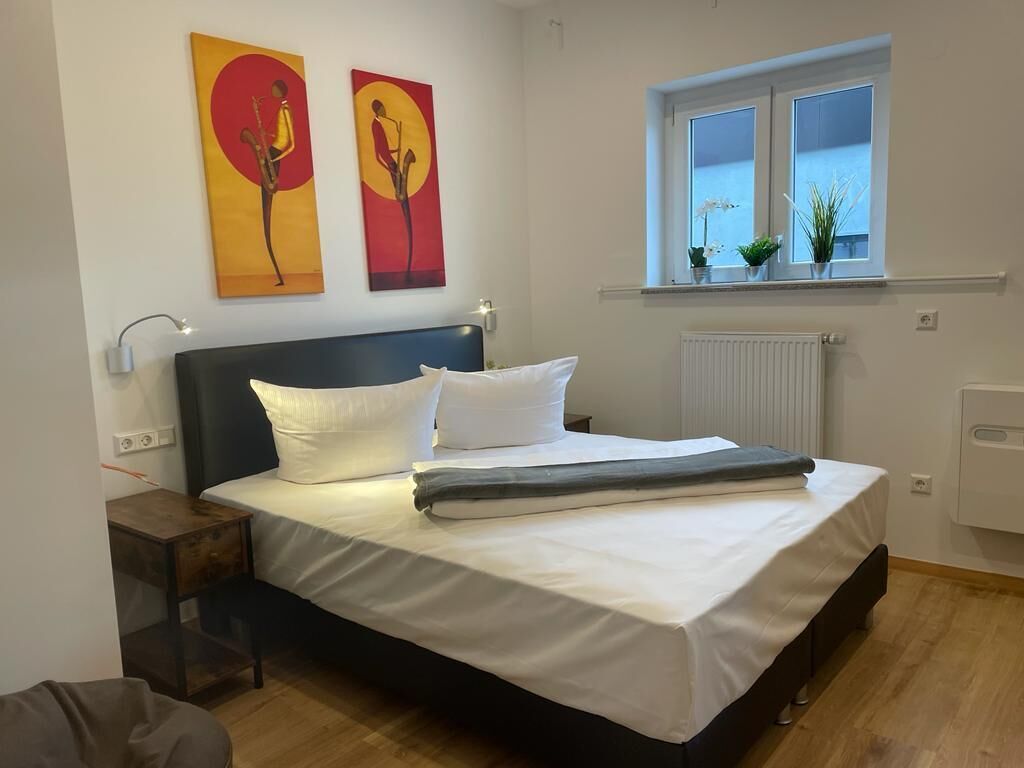 1 Schlafzimmer, hochwertige Bettwaren, Minibar, Zimmersafe
