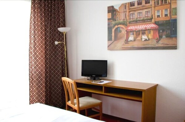 Room amenity - Hotel Alina (Wiesbaden)