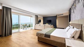 2 kamar tidur, seprai premium, minibar gratis, dan brankas
