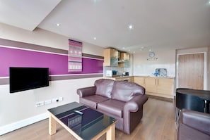 Flat-screen TV - Printworks Apartments (Liverpool)