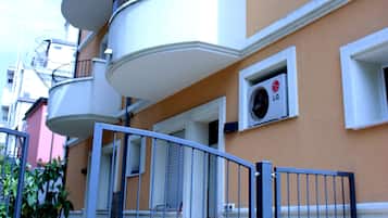 Overnatningsstedets indgangsparti