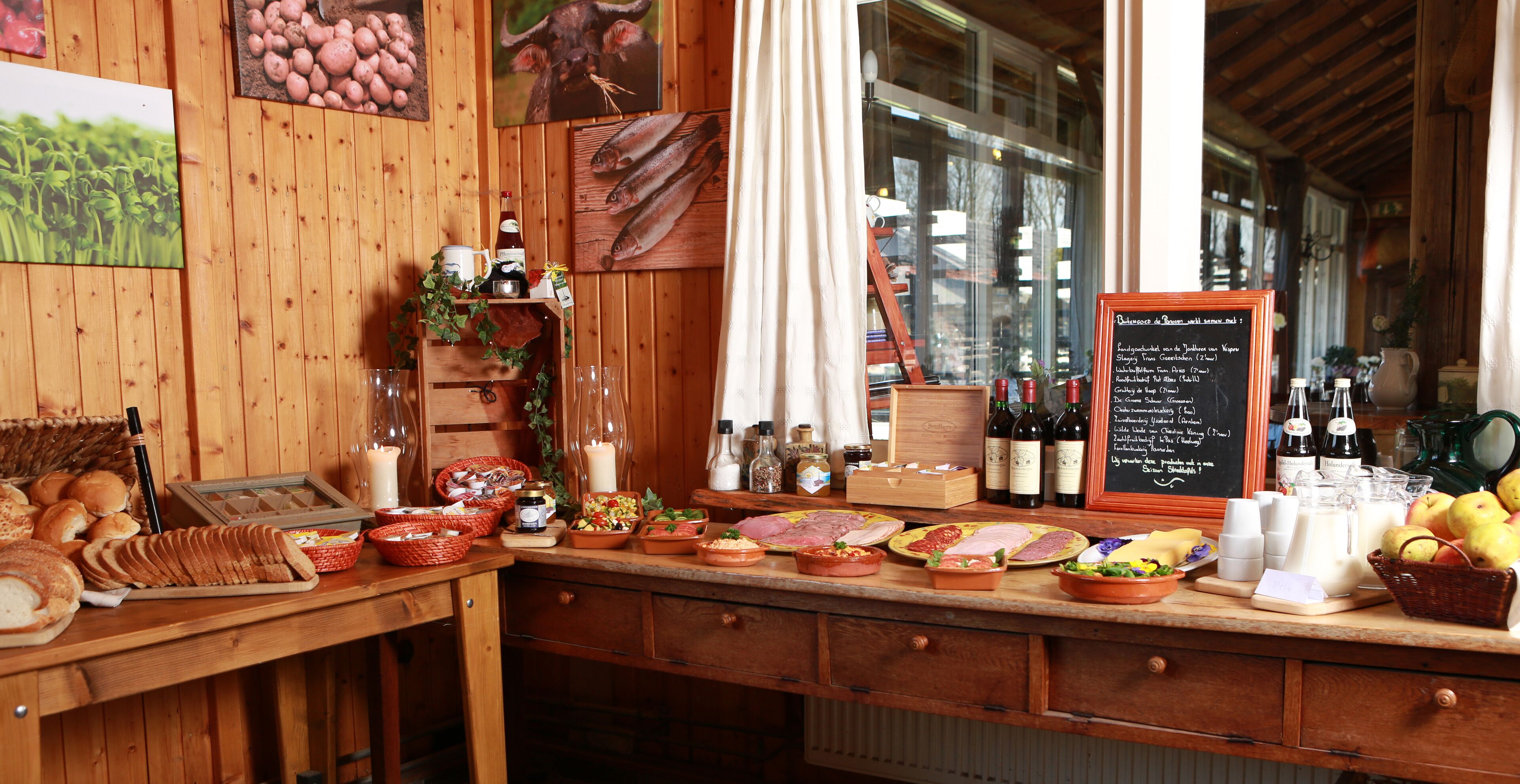Daily buffet breakfast (EUR 14.50 per person)