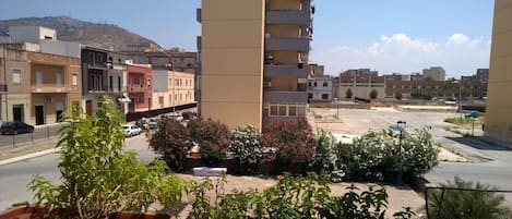 Vue depuis lâhĂ©bergement